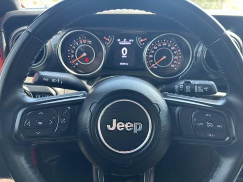 Used 2022 Jeep Wrangler Unlimited Sport image 29