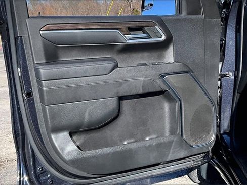 Used 2023 Chevrolet Silverado 1500 LT image 21