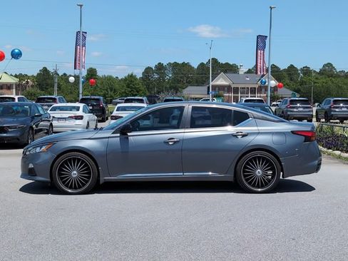 Used 2019 Nissan Altima 2.5 SR w/ SR Premium Package FWD image 8