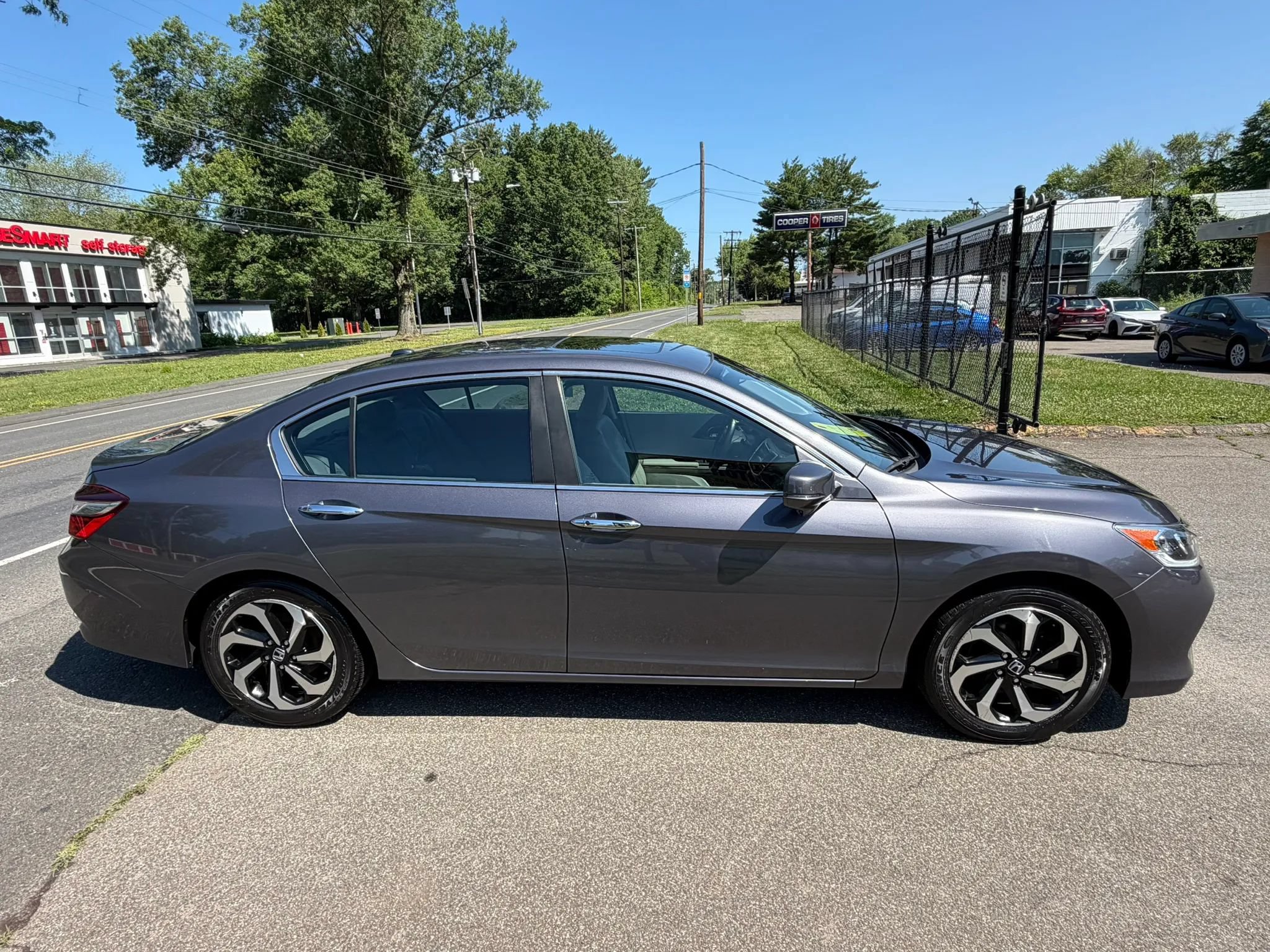 Used 2016 Honda Accord EX-L image 4