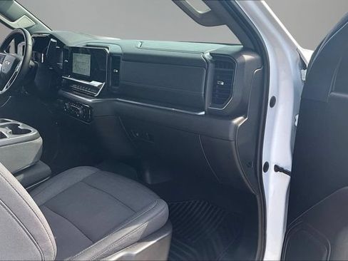 Used 2024 Chevrolet Silverado 2500 LT w/ Convenience Package AWD/4WD image 23