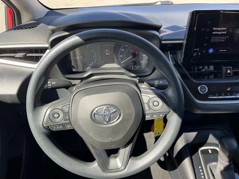 Used 2023 Toyota Corolla LE image 12