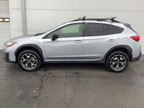 Used 2019 Subaru Crosstrek 2.0i image 3