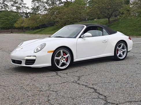 Used 2010 Porsche 911 Carrera 4S image 51