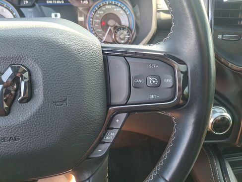 Used 2022 RAM 1500 Limited w/ Body Color Bumper Group AWD/4WD image 23
