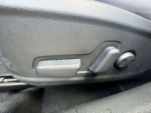 Used 2023 Hyundai Kona SEL image 14