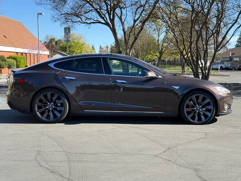 Used 2014 Tesla Model S P85D AWD/4WD image 4