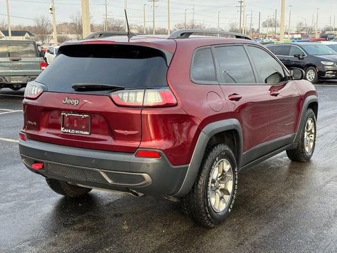 Used 2019 Jeep Cherokee Trailhawk w/ Cold Weather Group image 3
