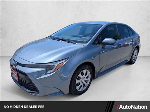 Certified 2025 Toyota Corolla LE w/ Convenience Package FWD image 1