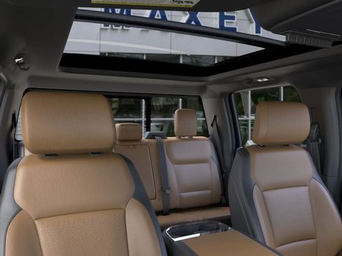 New 2026 Ford F350 Lariat w/ Lariat Premium Package image 22