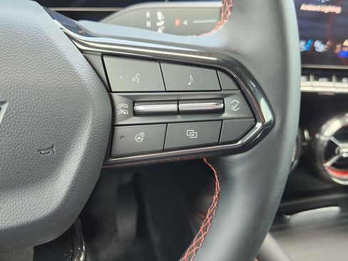 New 2025 Chevrolet Blazer EV RS image 34