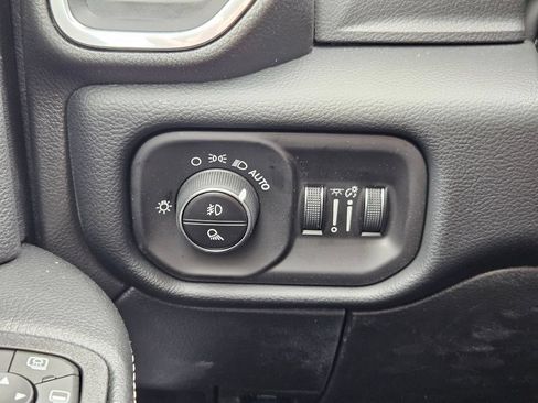New 2026 RAM 2500 Laramie w/ Night Edition AWD/4WD image 18