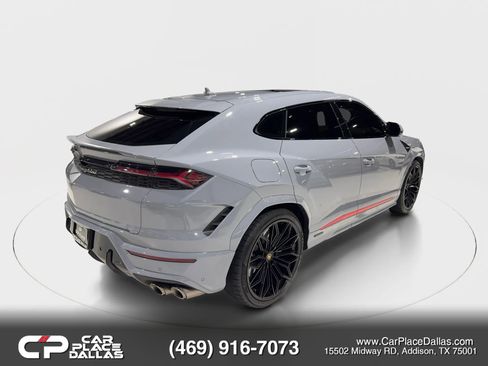Used 2025 Lamborghini Urus SE AWD/4WD image 13