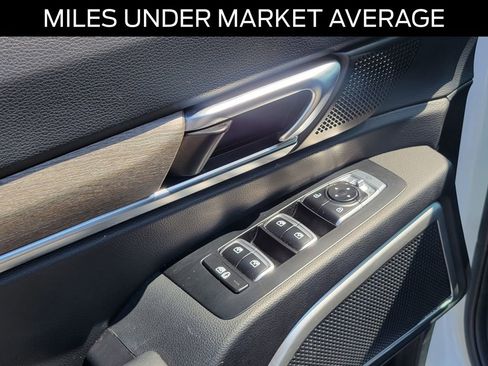 Used 2022 Kia Telluride EX w/ EX Premium Package FWD image 21