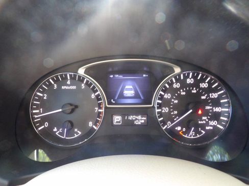 Used 2013 Nissan Altima 2.5 SL w/ Technology Pkg image 30