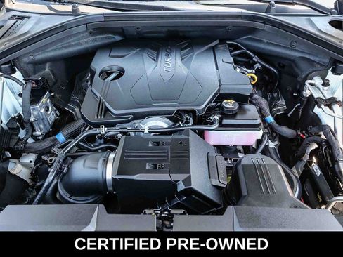 Used 2025 Genesis GV70 2.5T AWD/4WD image 12
