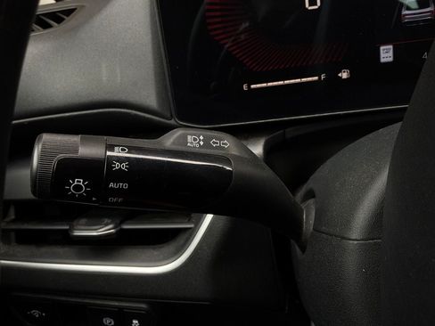 Used 2025 Kia K4 FWD image 36