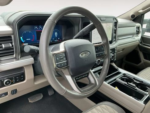 Used 2025 Ford F350 Platinum w/ Platinum Plus Package AWD/4WD image 10
