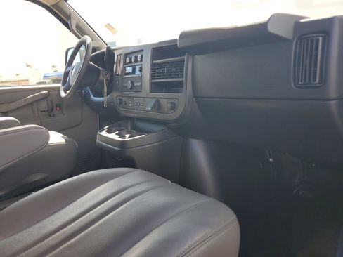 Used 2025 Chevrolet Express 2500 Work Van w/ Driver Convenience Package image 20