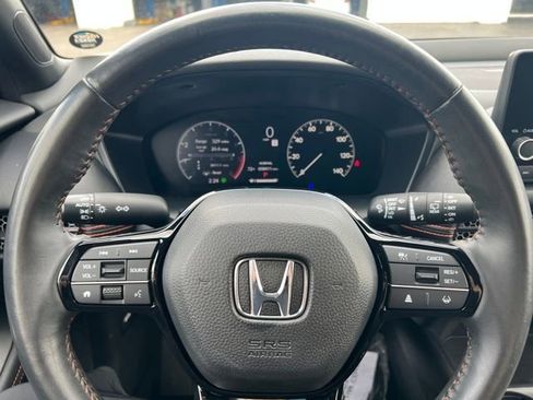 Used 2024 Honda HR-V Sport image 9