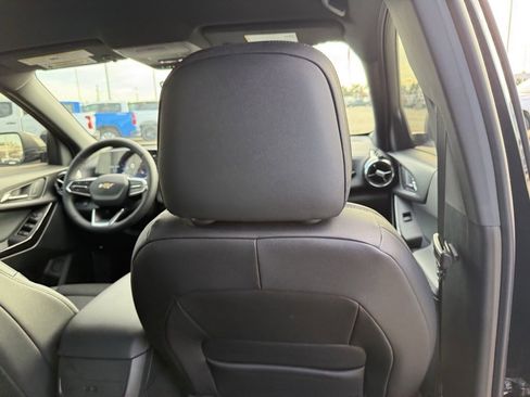 New 2026 Chevrolet Equinox LT w/ Convenience Package II image 39