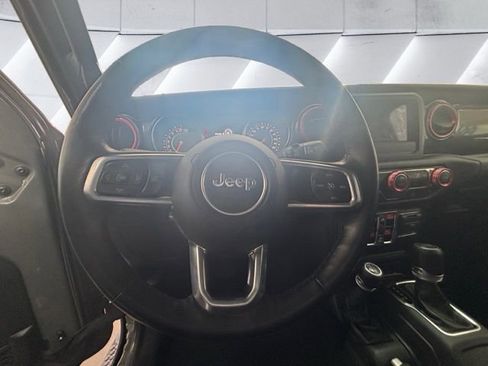 Used 2021 Jeep Wrangler Unlimited Sahara image 11