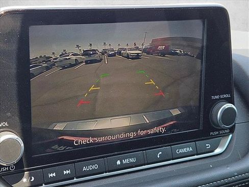 Used 2026 Nissan Rogue SV FWD image 13