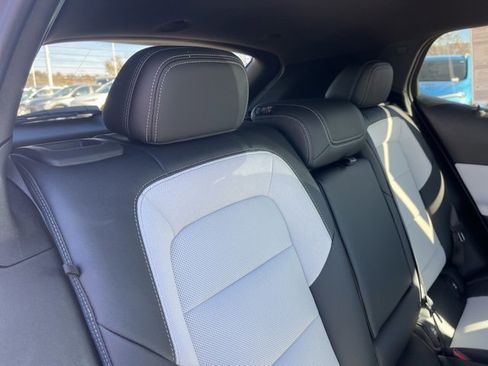 New 2026 Chevrolet Equinox EV LT image 44