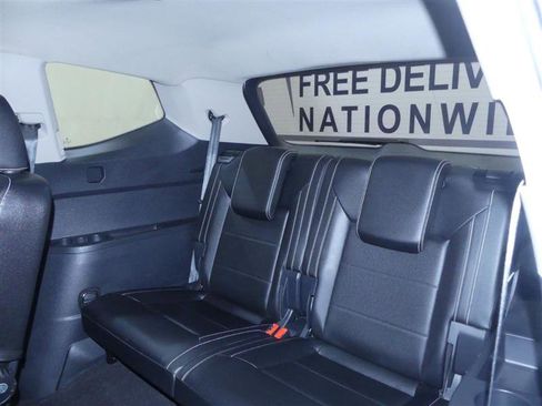 Used 2021 Volkswagen Atlas SE w/ Panoramic Sunroof Package image 10