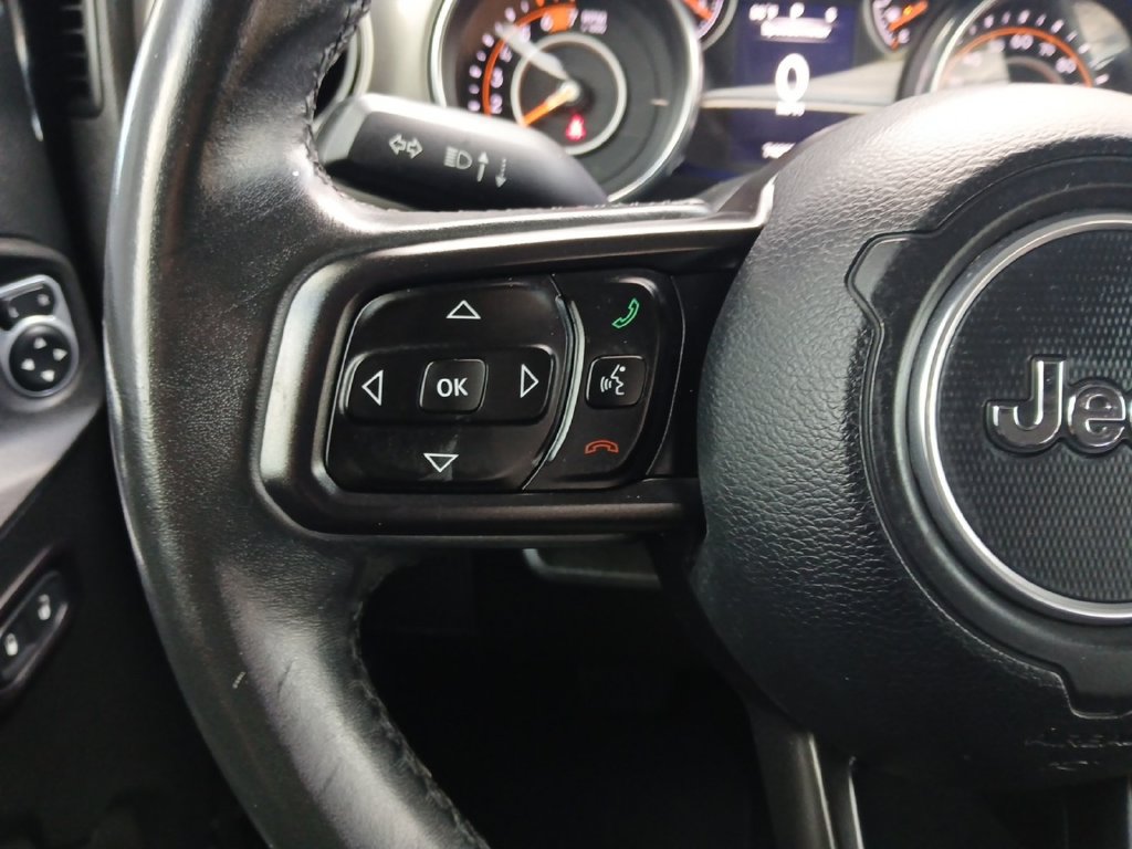 Used 2018 Jeep Wrangler Unlimited Sport S AWD/4WD image 11