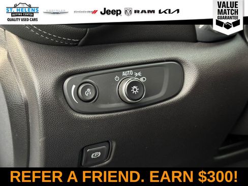 Used 2023 Chevrolet Blazer LT image 20