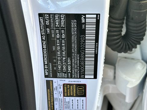 Certified 2022 Mercedes-Benz GLC 300 4MATIC w/ Premium Package Lite image 35