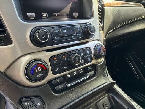 Used 2015 GMC Yukon XL Denali w/ Touring Package AWD/4WD image 31