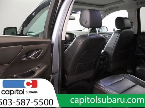 Used 2021 Chevrolet Traverse Premier AWD/4WD image 29