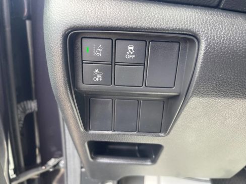 Used 2017 Honda CR-V EX image 16