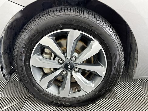 Used 2023 Kia Rio S w/ Technology Package image 36