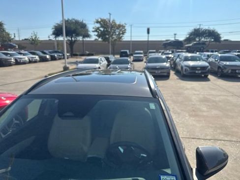 Used 2024 Hyundai Tucson SEL w/ Convenience Package FWD image 11