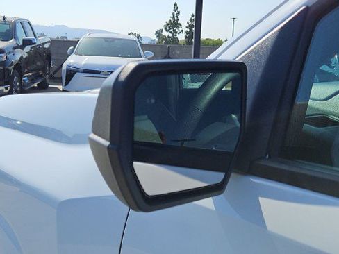 Used 2025 Chevrolet Colorado W/T RWD image 20