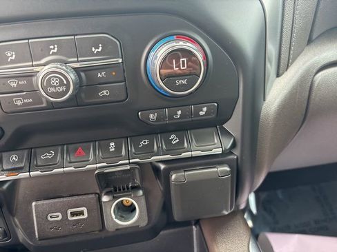 Used 2019 Chevrolet Silverado 1500 LTZ w/ LTZ Plus Package AWD/4WD image 39