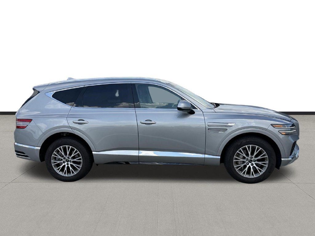 Used 2026 Genesis GV80 2.5T AWD/4WD image 4
