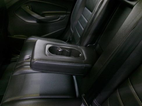 Used 2016 Ford C-MAX SEL FWD image 23