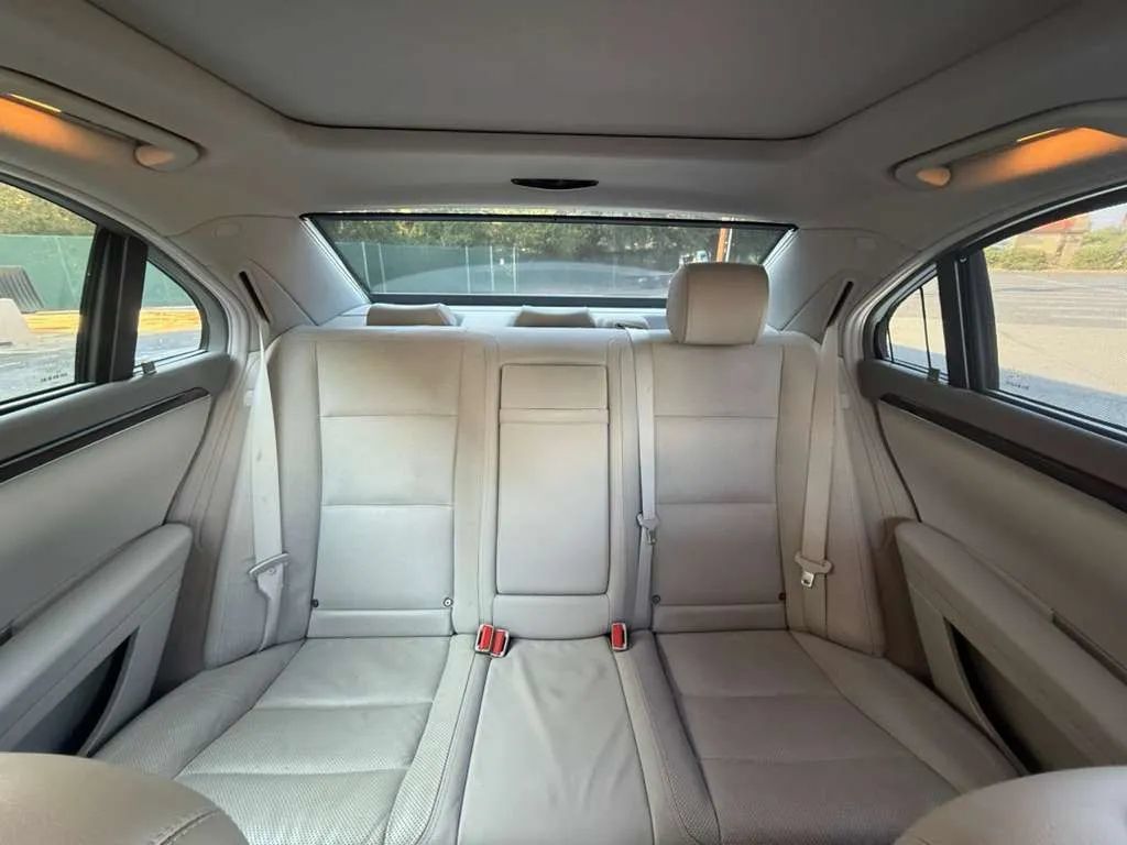 Used 2012 Mercedes-Benz S 550 4MATIC image 25