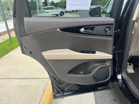 Certified 2023 Lincoln Nautilus Reserve w/ Equipment Group 201A AWD/4WD image 19