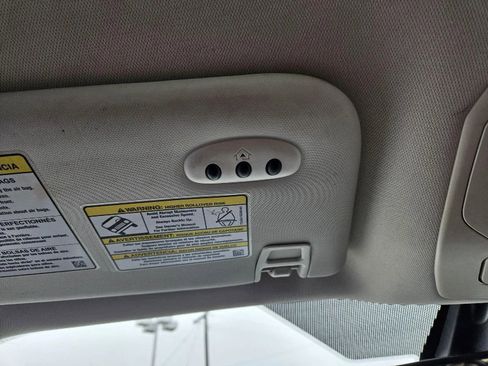 Used 2013 Ford Escape Titanium image 17