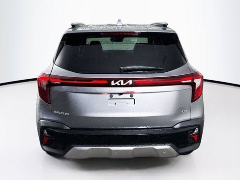 New 2026 Kia Seltos EX image 6