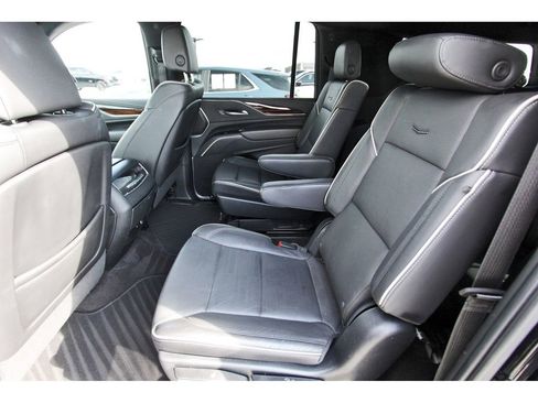 Certified 2023 Cadillac Escalade ESV Premium Luxury image 7