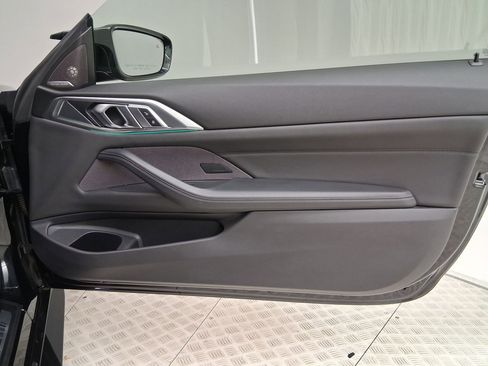Certified 2023 BMW M4 Competition w/ Executive Package RWD image 21