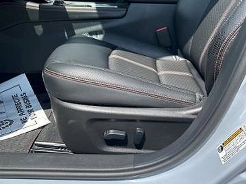 Used 2024 Nissan Altima 2.5 SR image 8