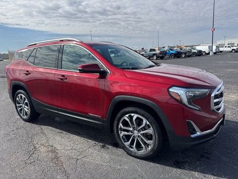 Used 2019 GMC Terrain SLT image 3