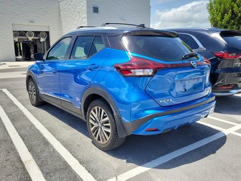 Used 2021 Nissan Kicks SV FWD image 4